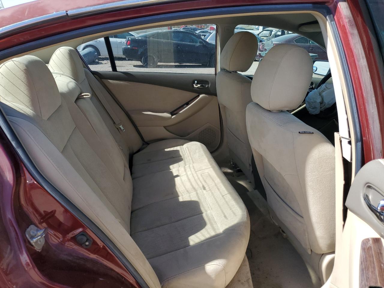 2011 Nissan Altima - Image 11