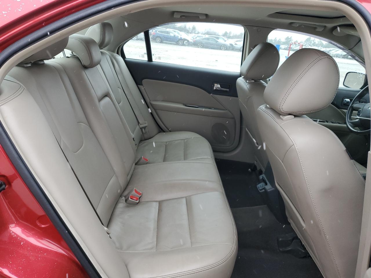 2012 Ford Fusion - Image 10