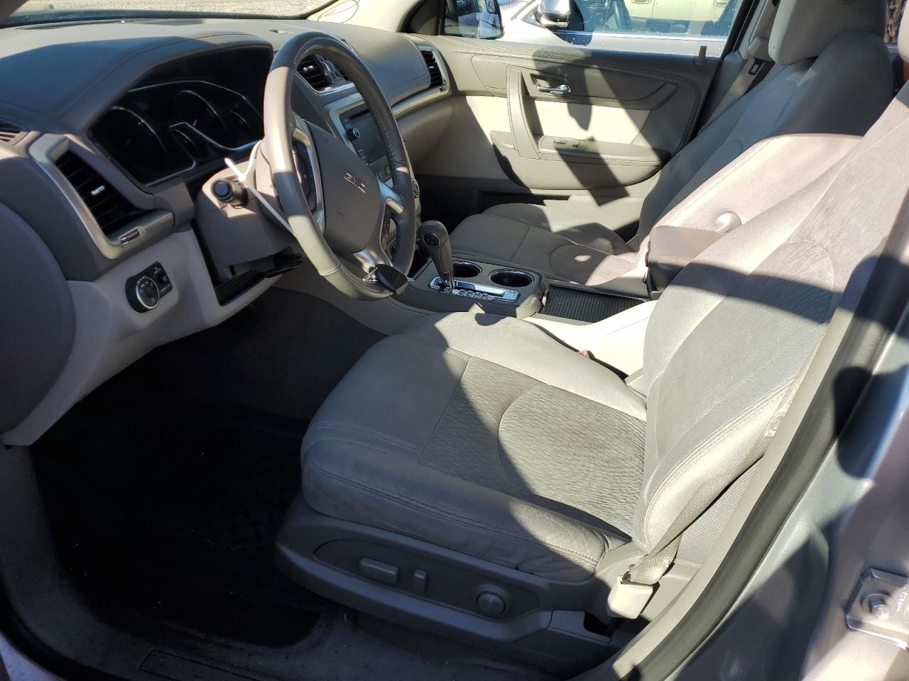 2013 GMC Acadia - Image 7