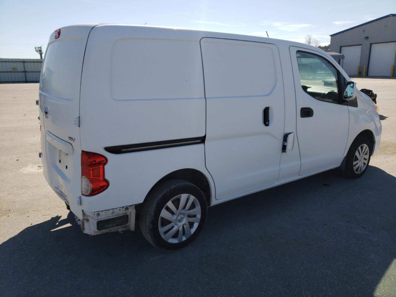 2015 Nissan NV - Image 3