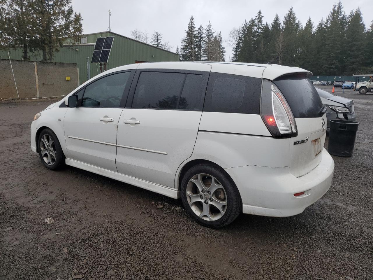 2009 Mazda 5 - Image 2