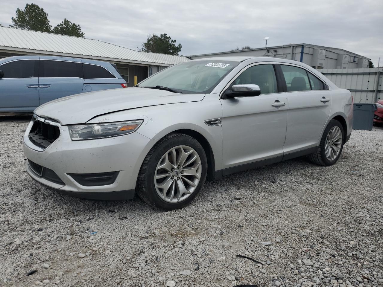 Ford Taurus