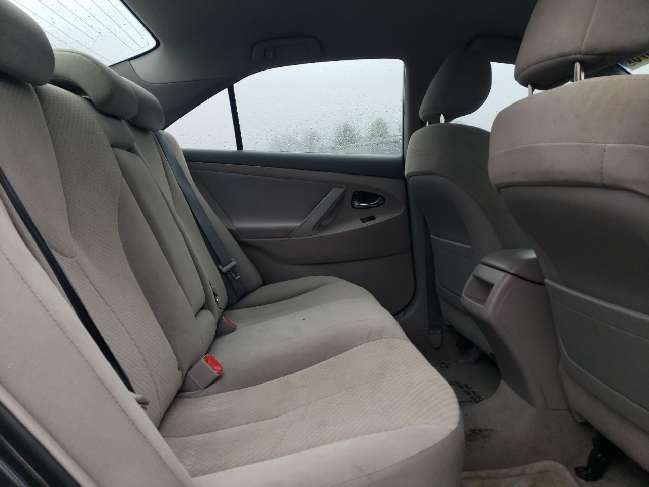 2008 Toyota Camry - Image 10