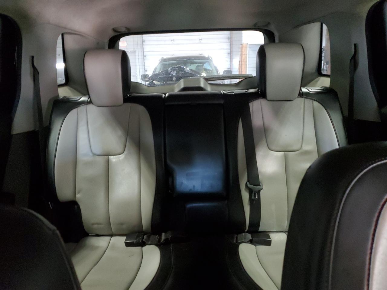 2014 GMC Terrain - Image 10