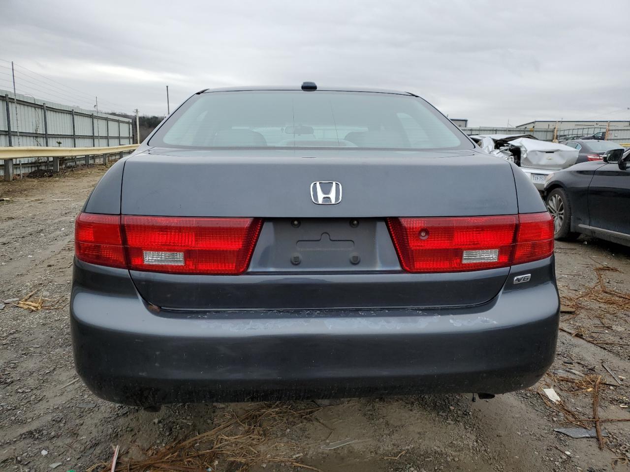 2005 Honda Accord - Image 6