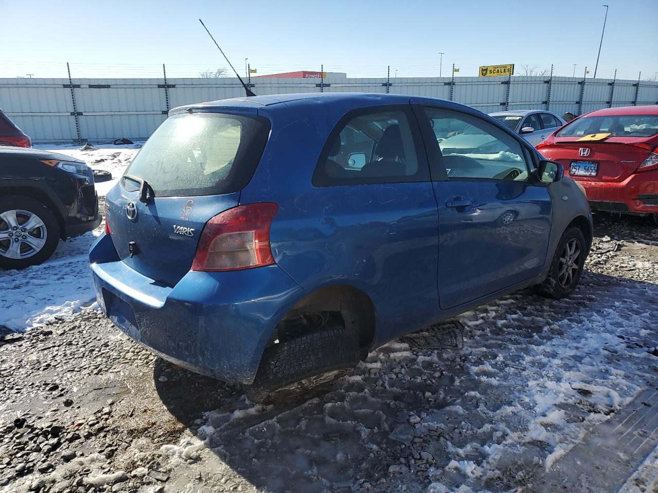 2008 Toyota Yaris - Image 3
