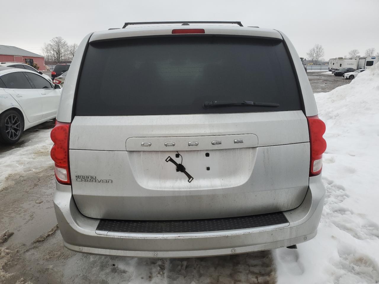2012 Dodge Caravan - Image 6