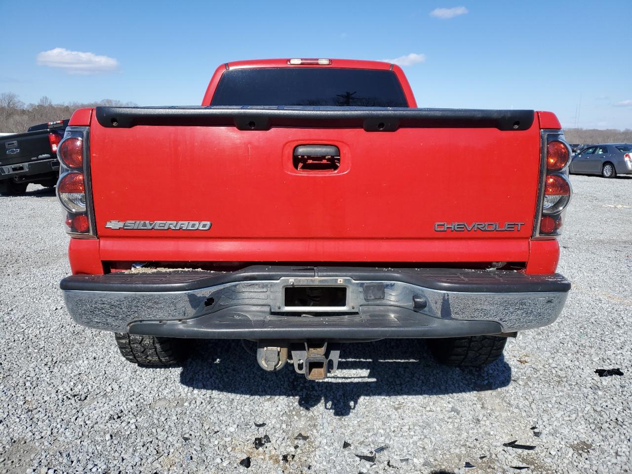 2005 Chevrolet Silverado - Image 6