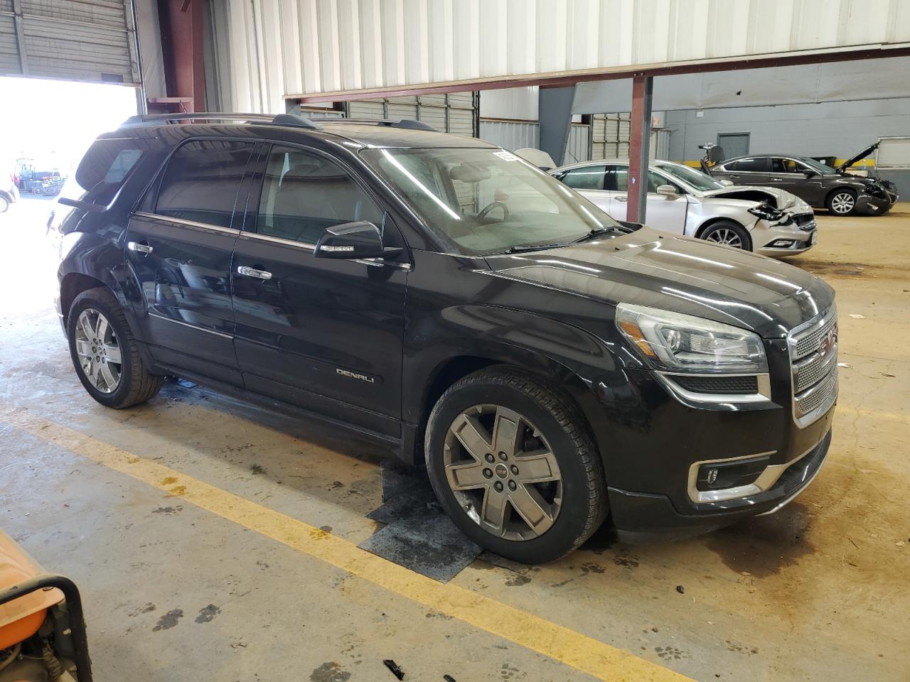 2015 GMC Acadia - Image 4