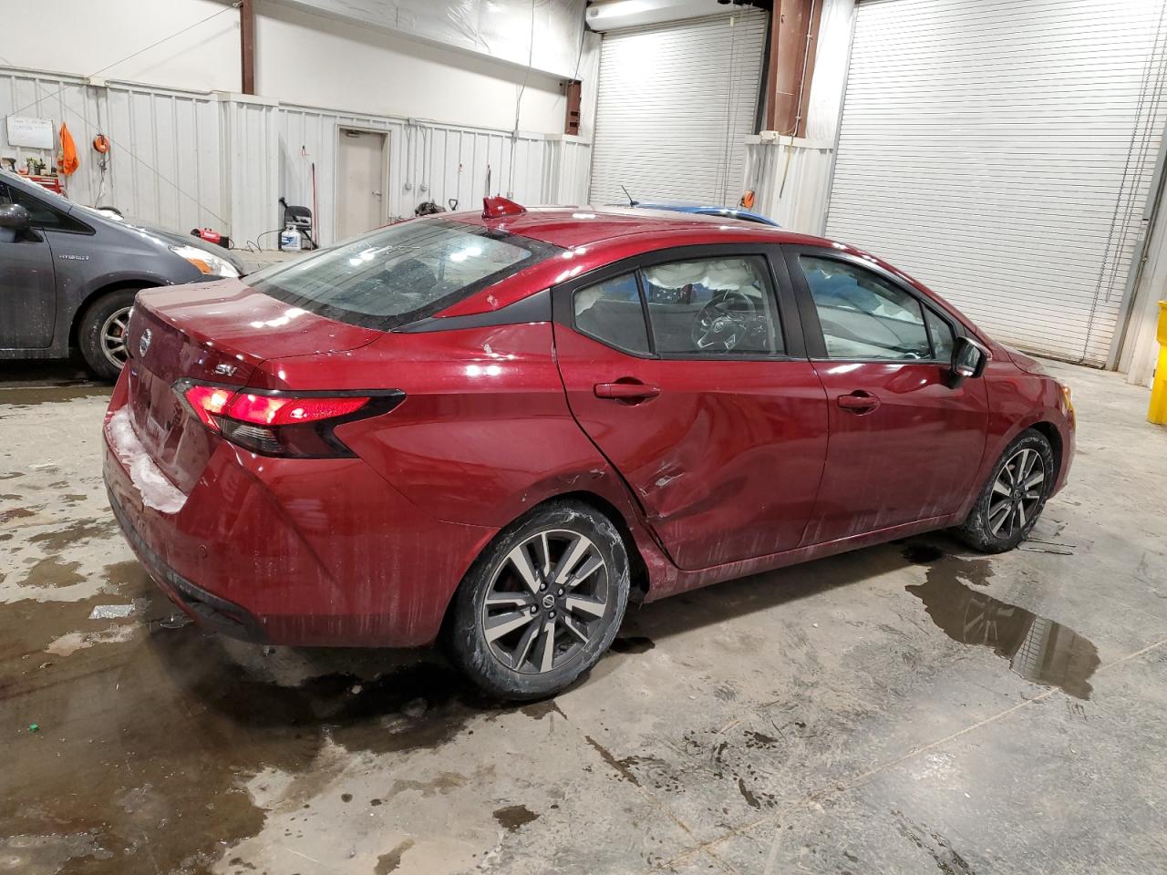 2021 Nissan Versa - Image 3