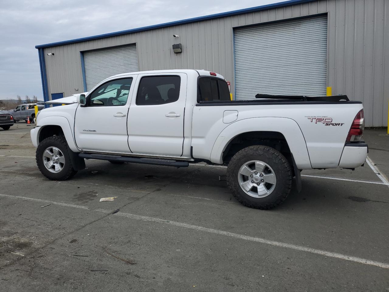 2010 Toyota Tacoma - Image 2