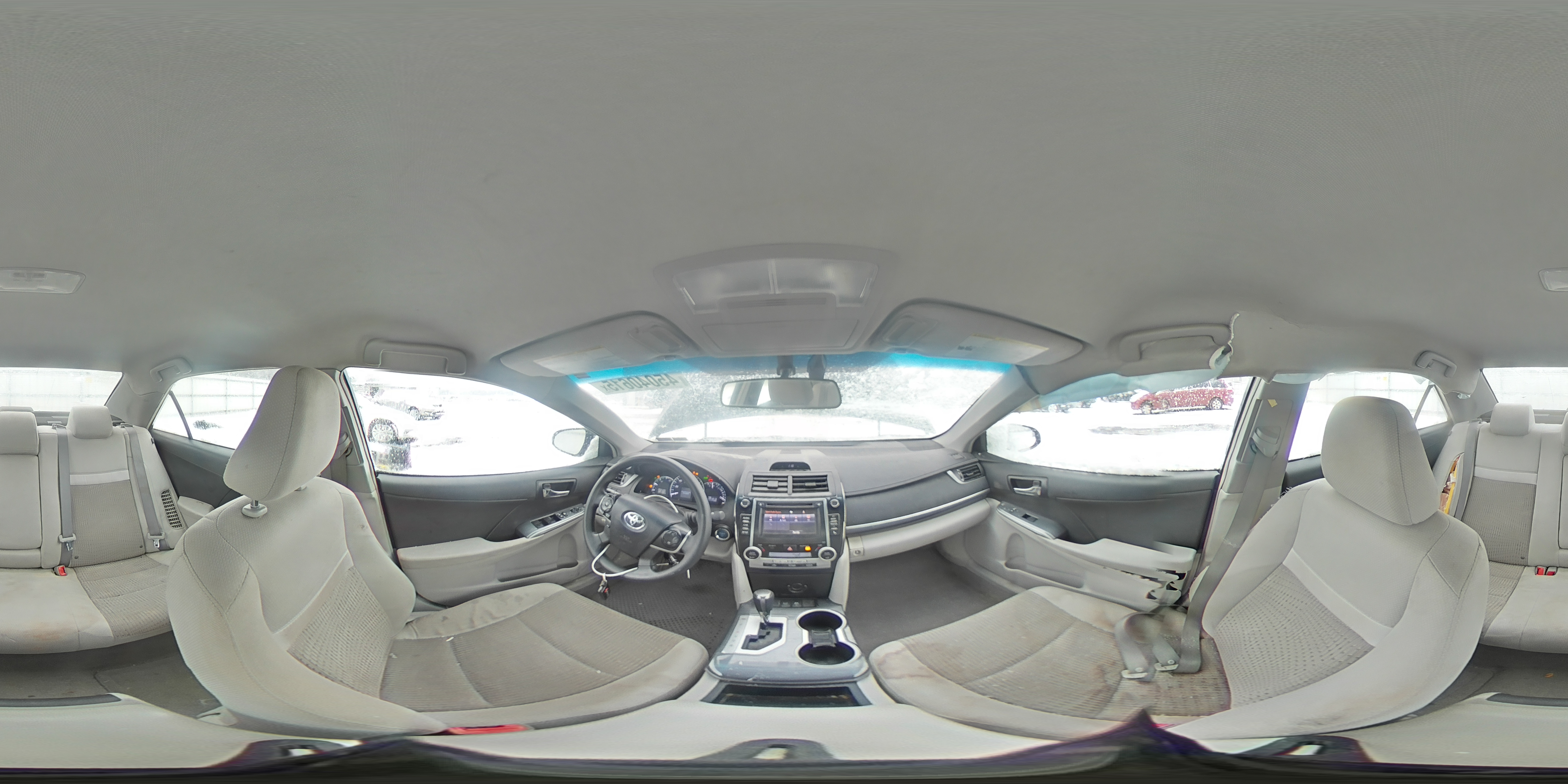 2014 Toyota Camry - Image 13