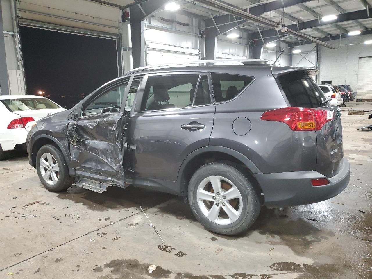2013 Toyota RAV 4 - Image 2