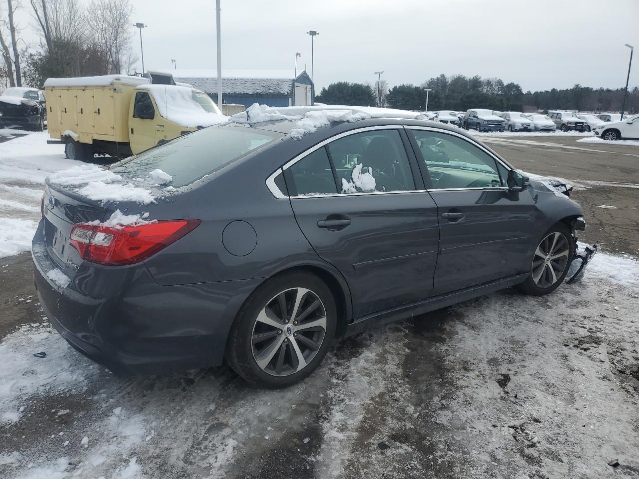 2018 Subaru Legacy - Image 3