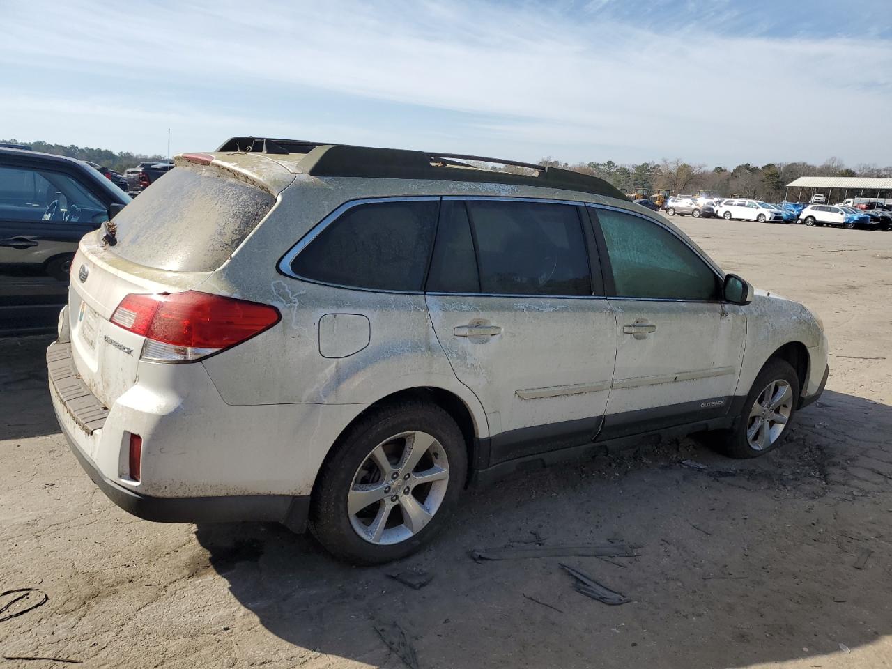 2013 Subaru Outback - Image 3