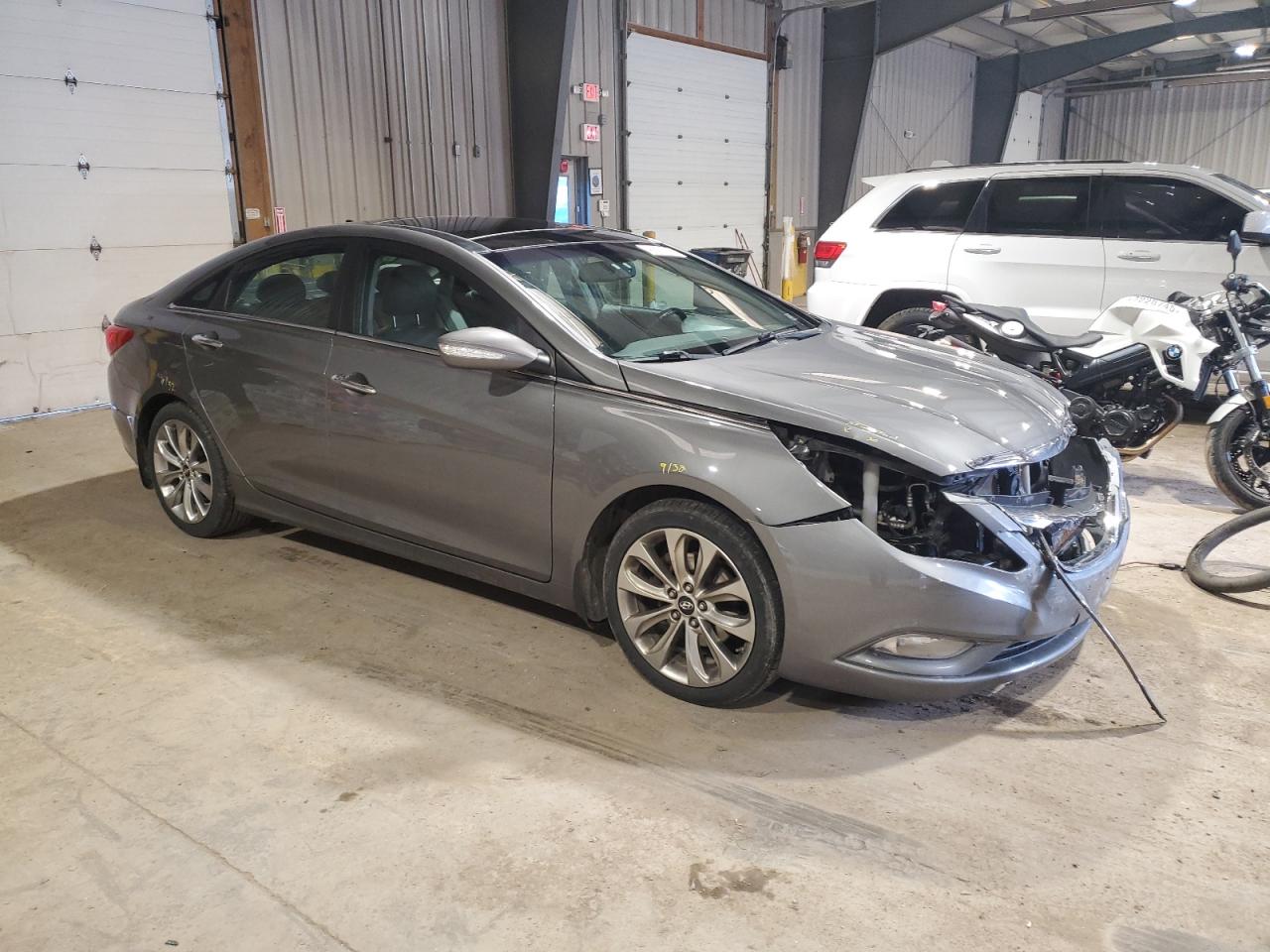 2012 Hyundai Sonata - Image 4