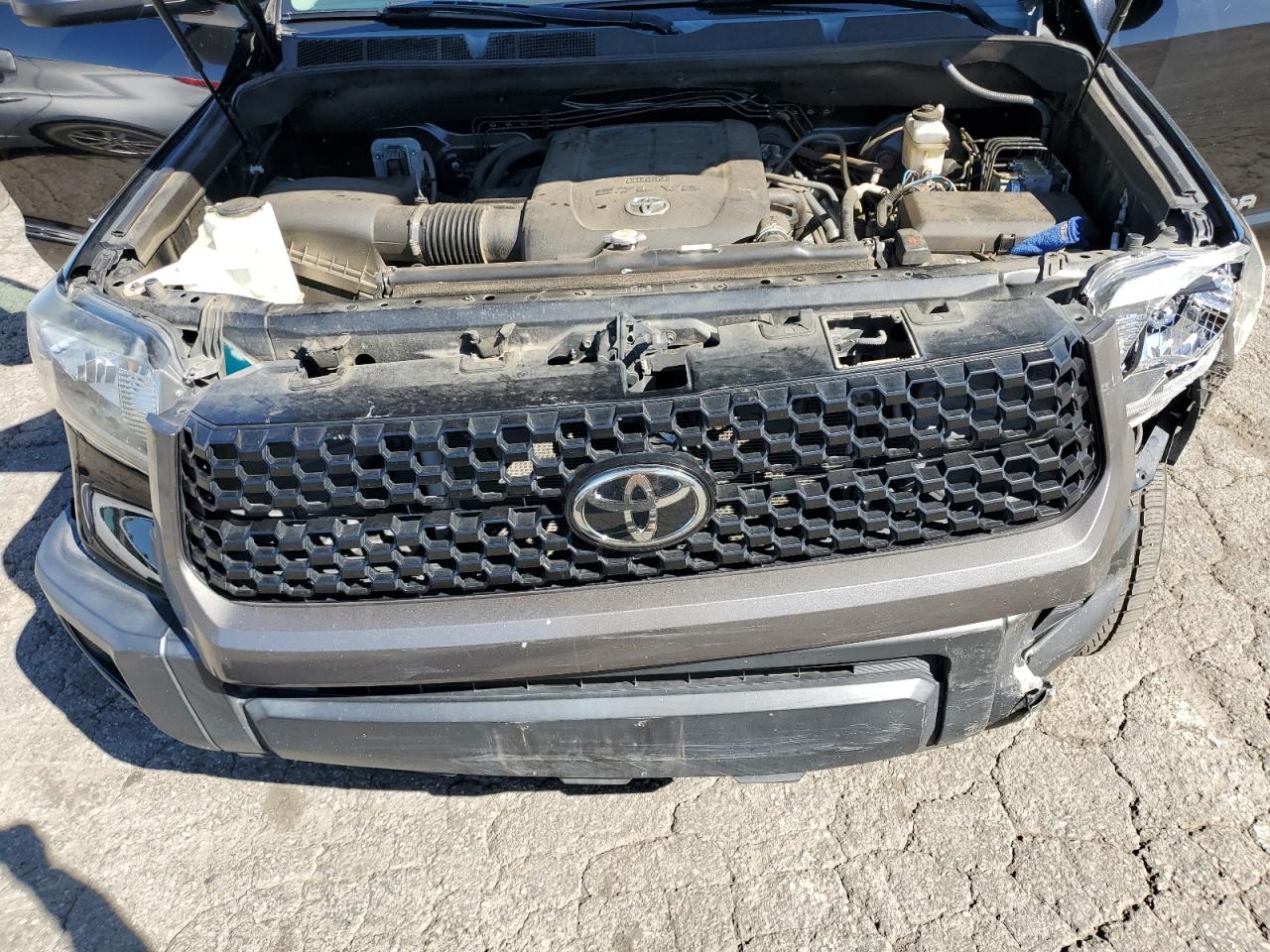 2021 Toyota Tundra - Image 11