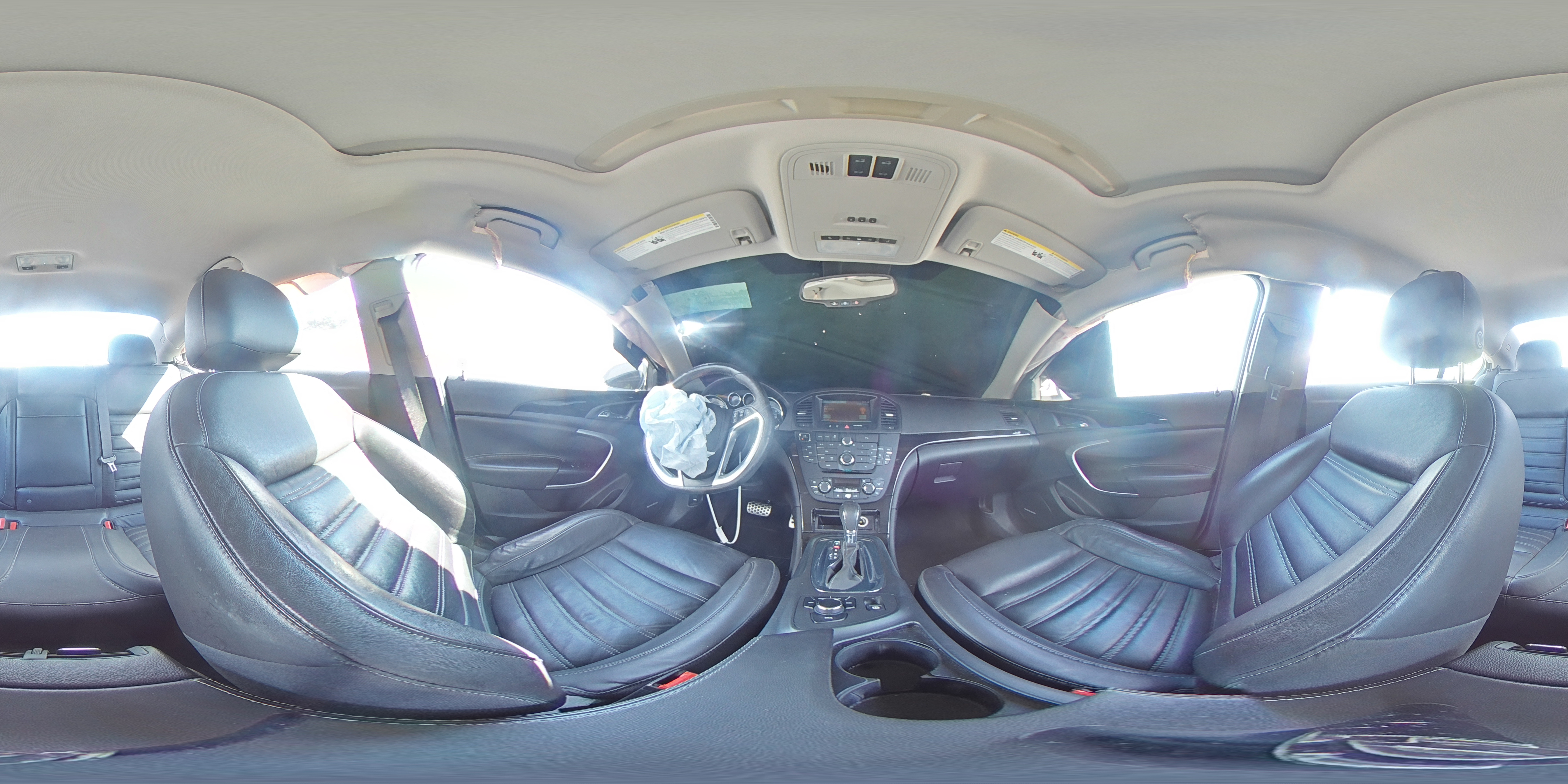 2013 Buick Regal - Image 14