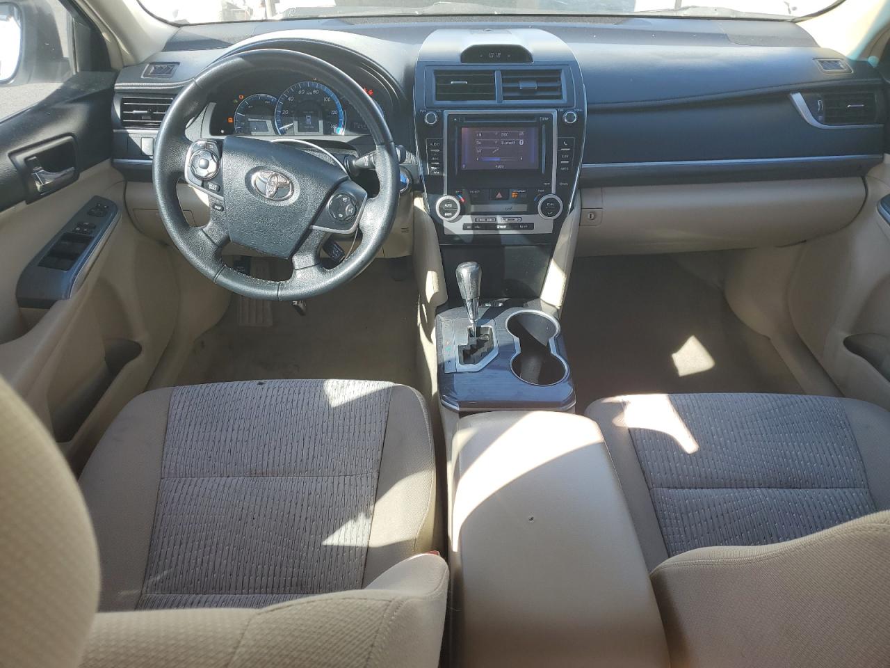 2013 Toyota Camry - Image 8