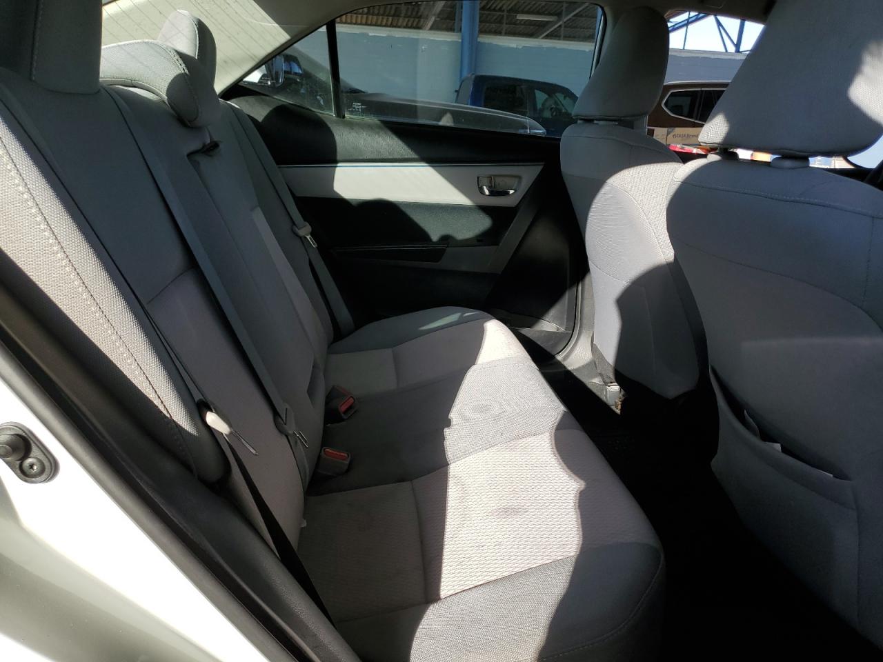 2015 Toyota Corolla - Image 10