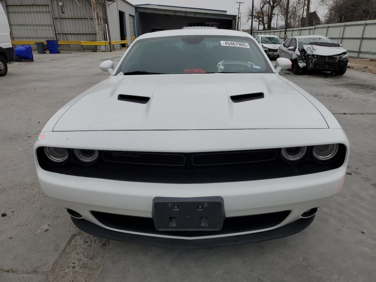 2020 Dodge Challenger - Image 5
