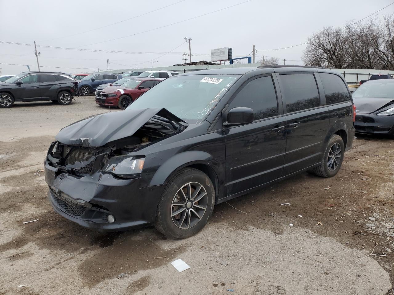 2016 Dodge Caravan - Image 1