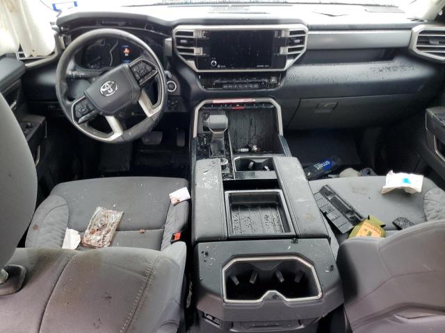  TOYOTA TUNDRA 2024 White