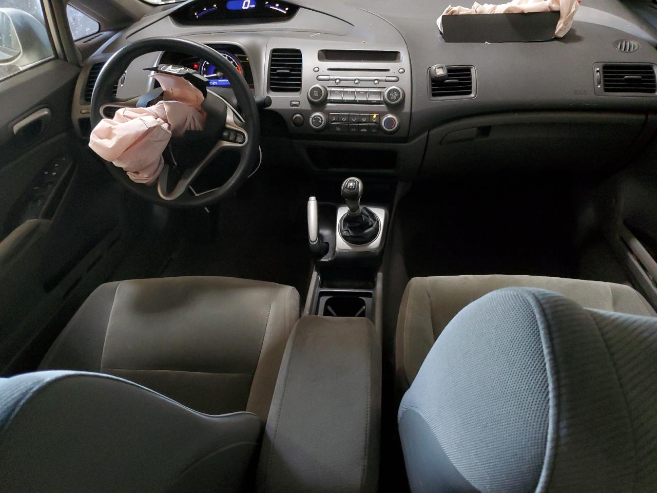 2009 Honda Civic - Image 8