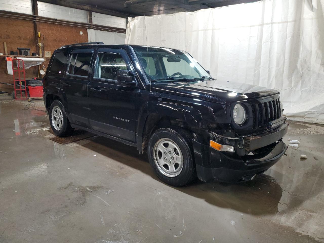 2013 Jeep Liberty (Patriot) - Image 4