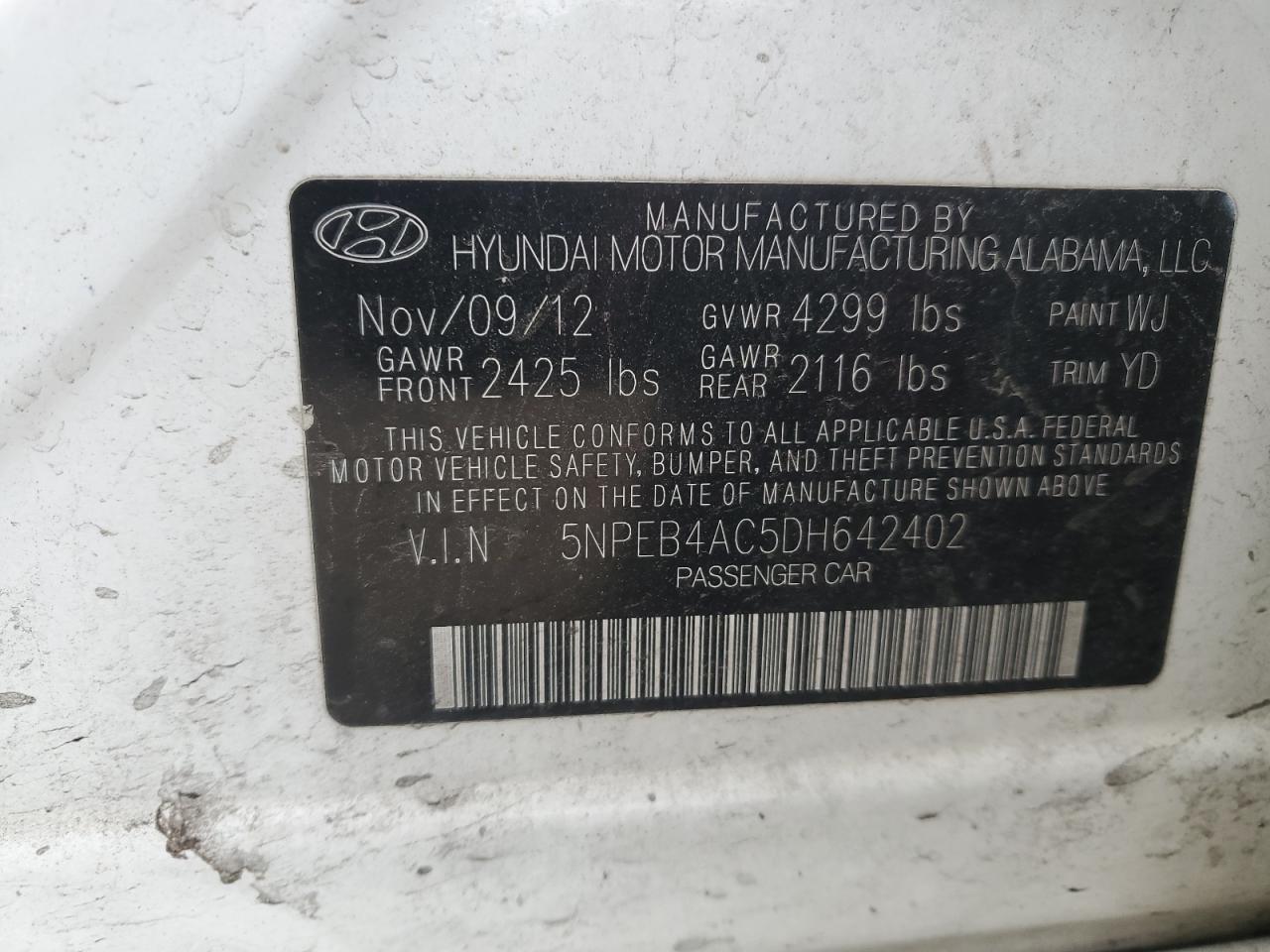 2013 Hyundai Sonata - Image 12