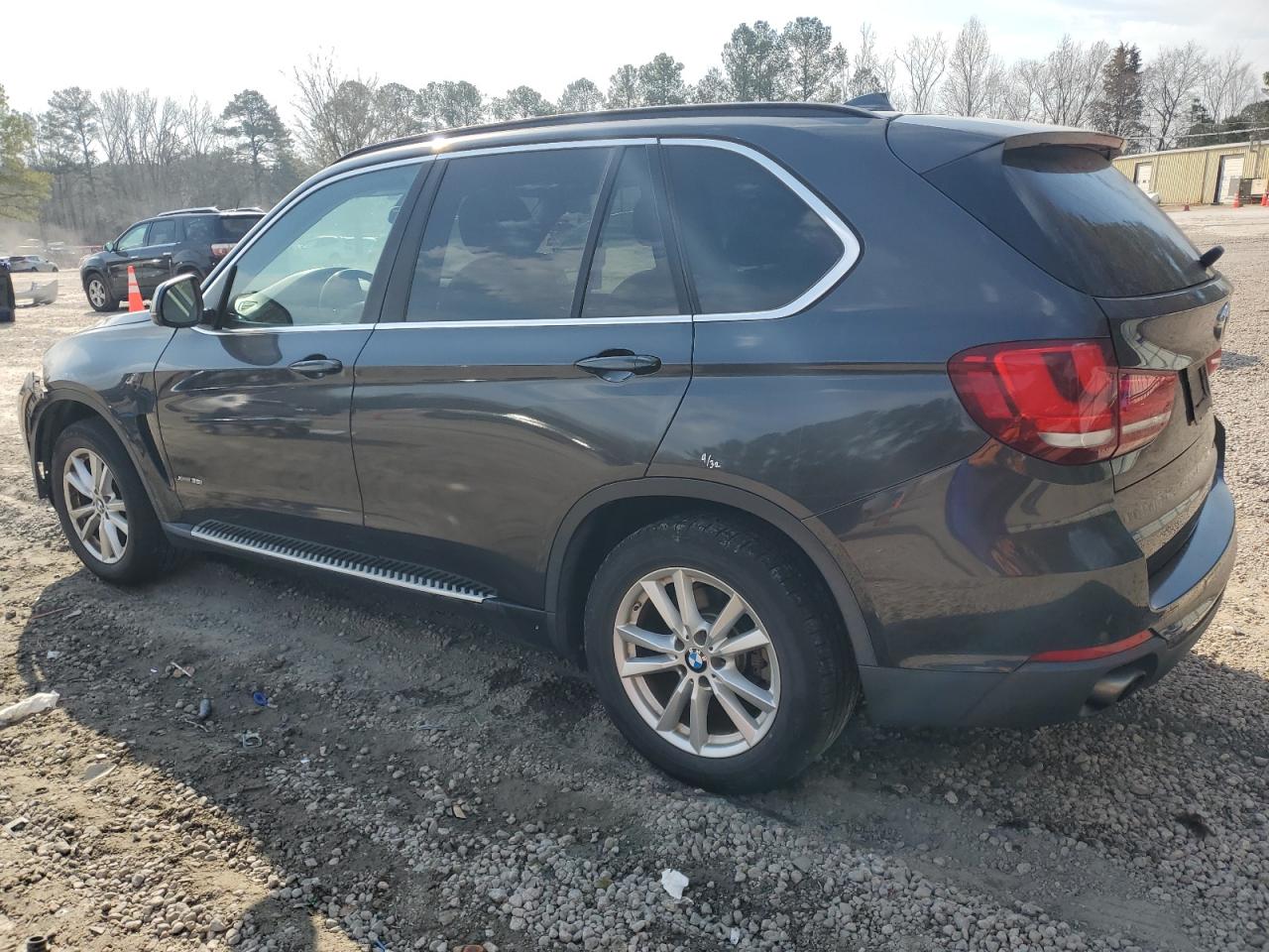 2015 BMW X5 - Image 2