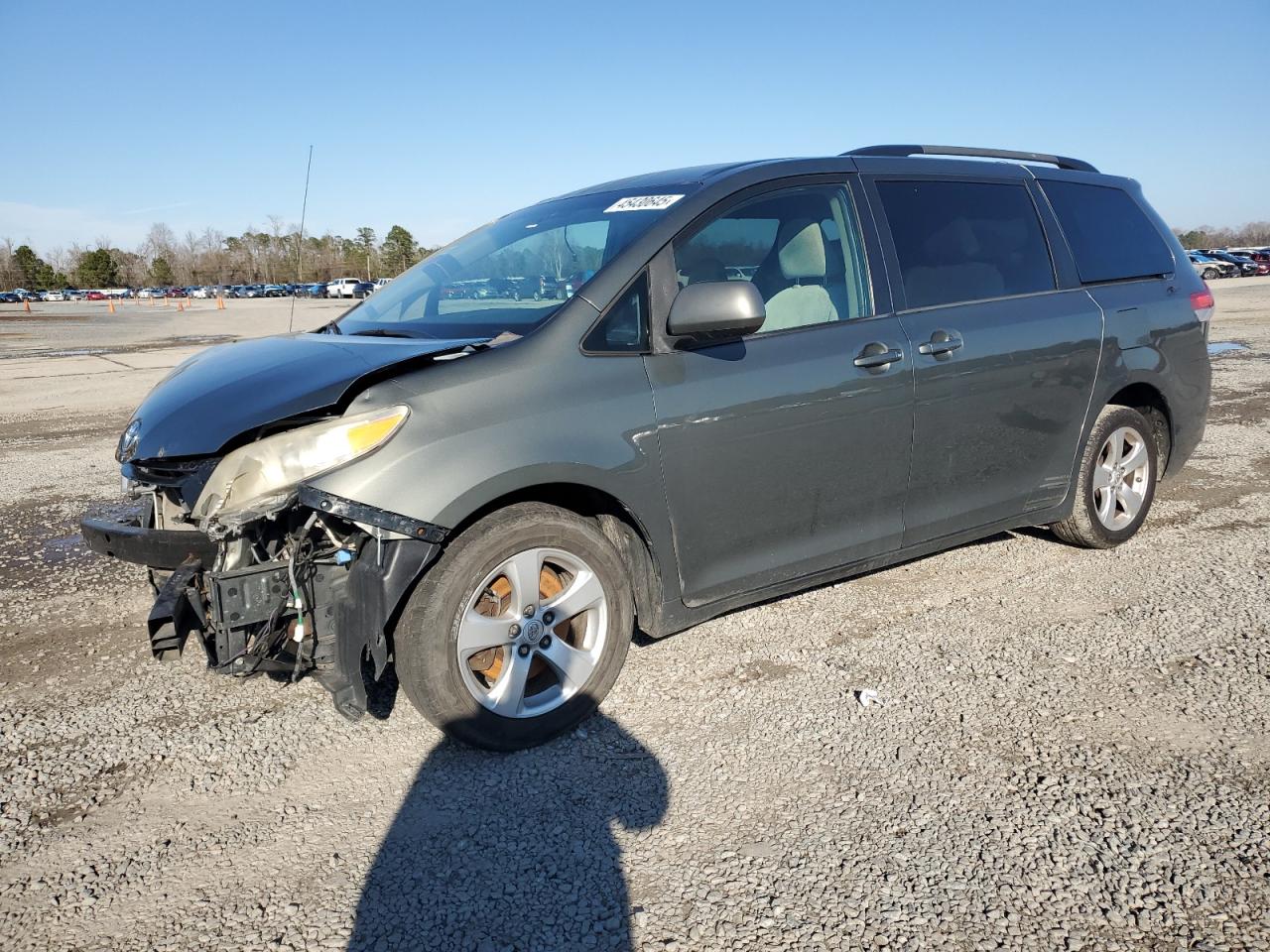 2013 Toyota Sienna - Image 1