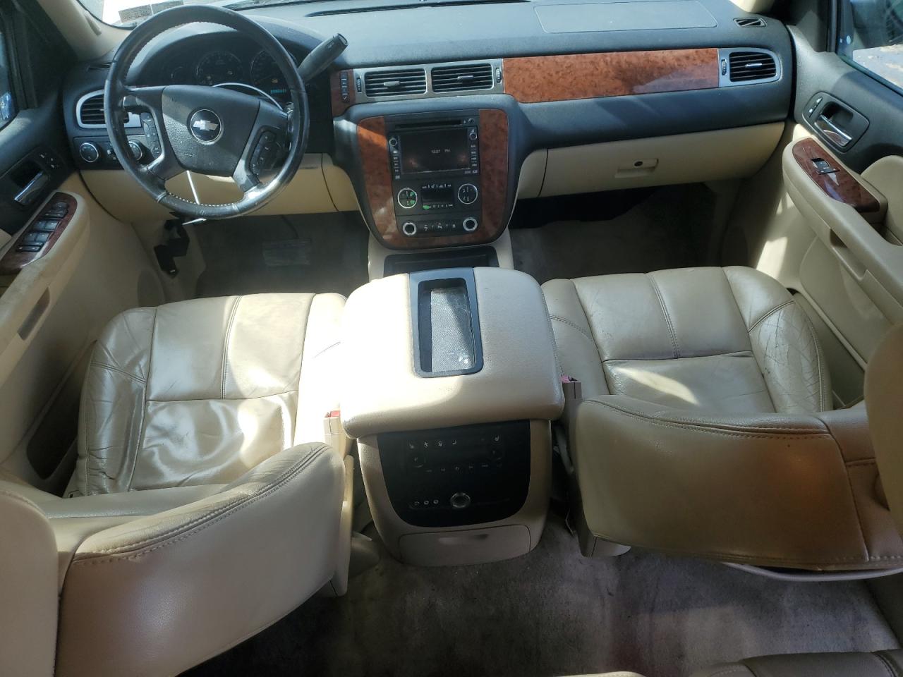 2007 Chevrolet Tahoe - Image 8