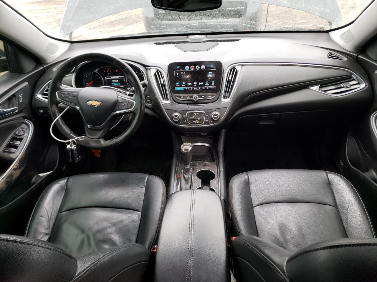 2018 Chevrolet Malibu - Image 8