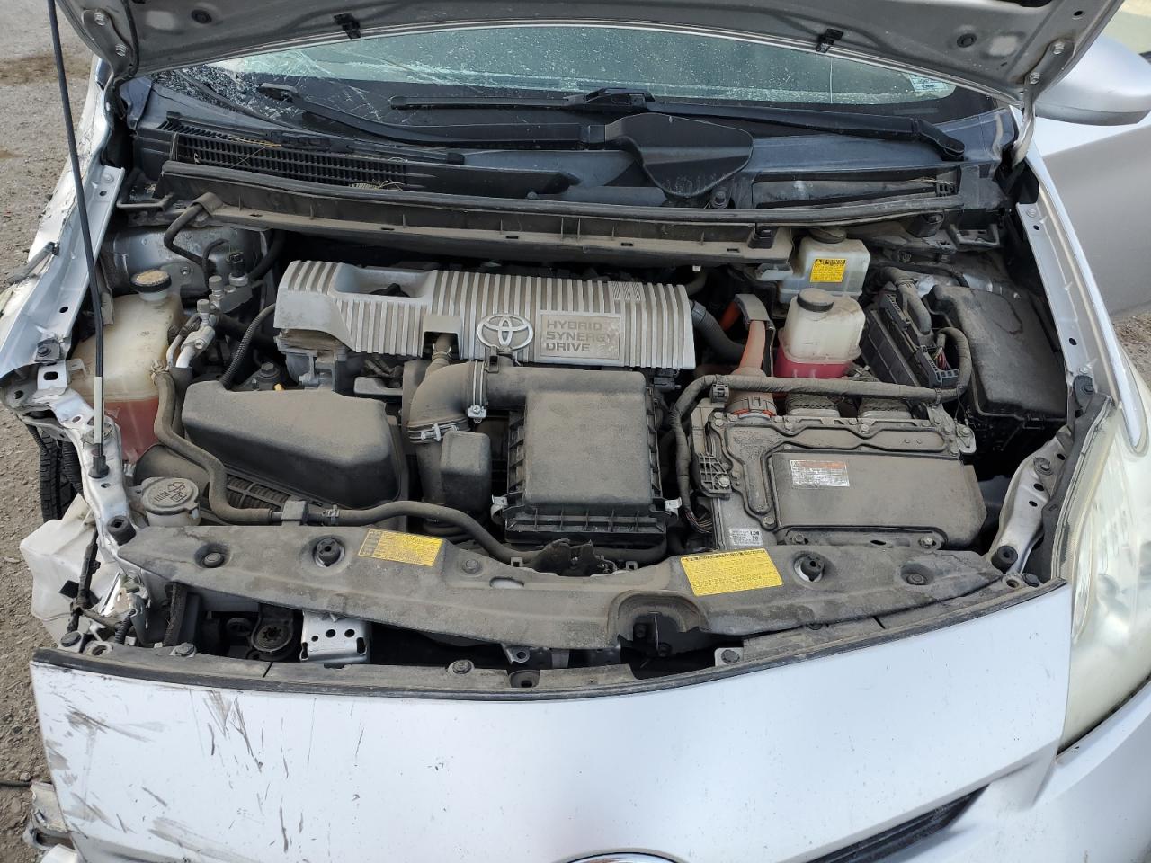 2013 Toyota Prius - Image 11