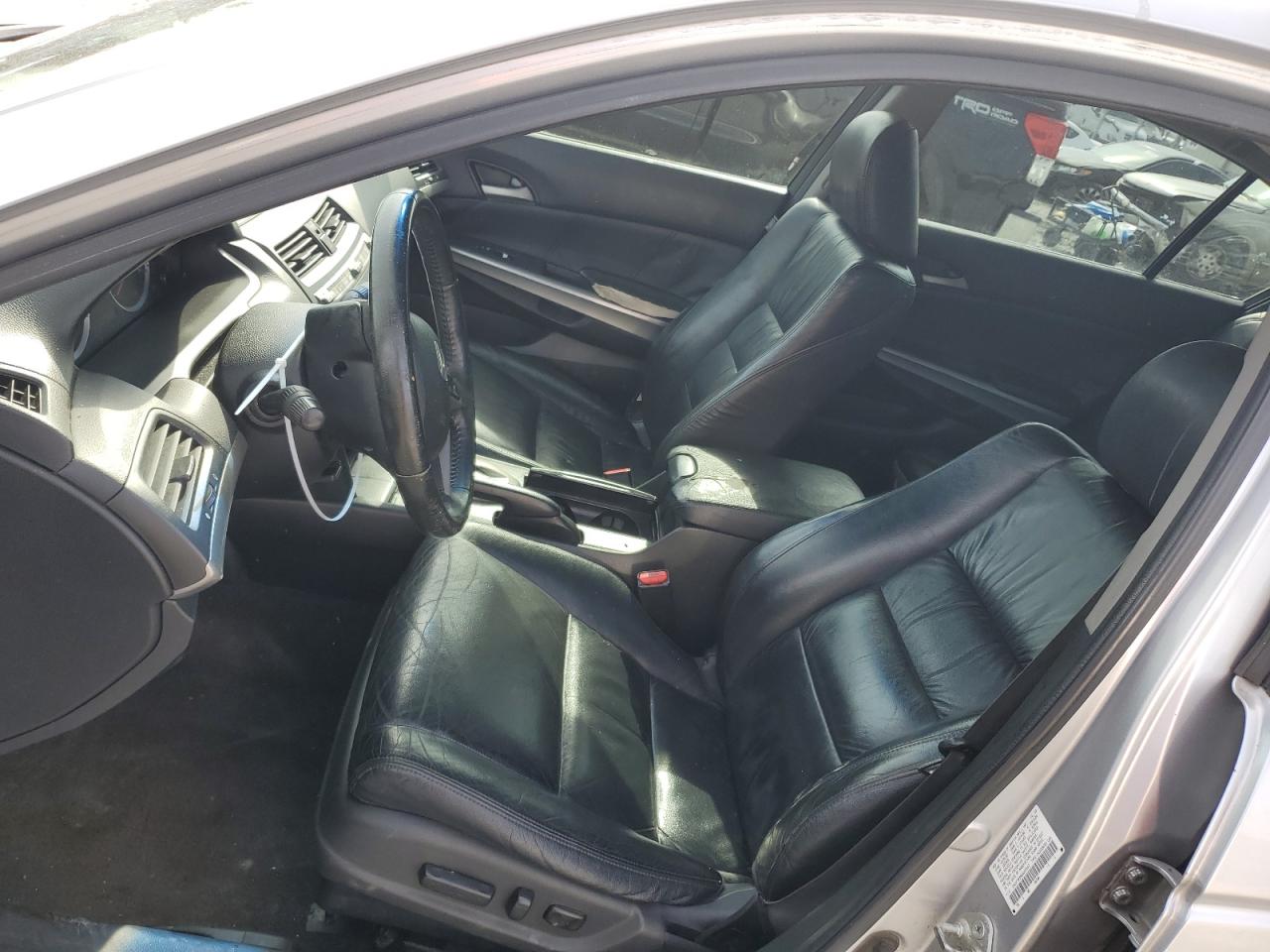 2010 Honda Accord - Image 7