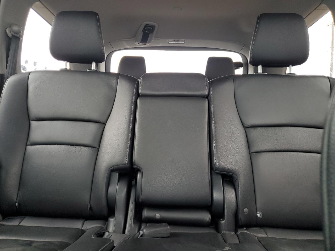 2019 Honda Pilot - Image 10