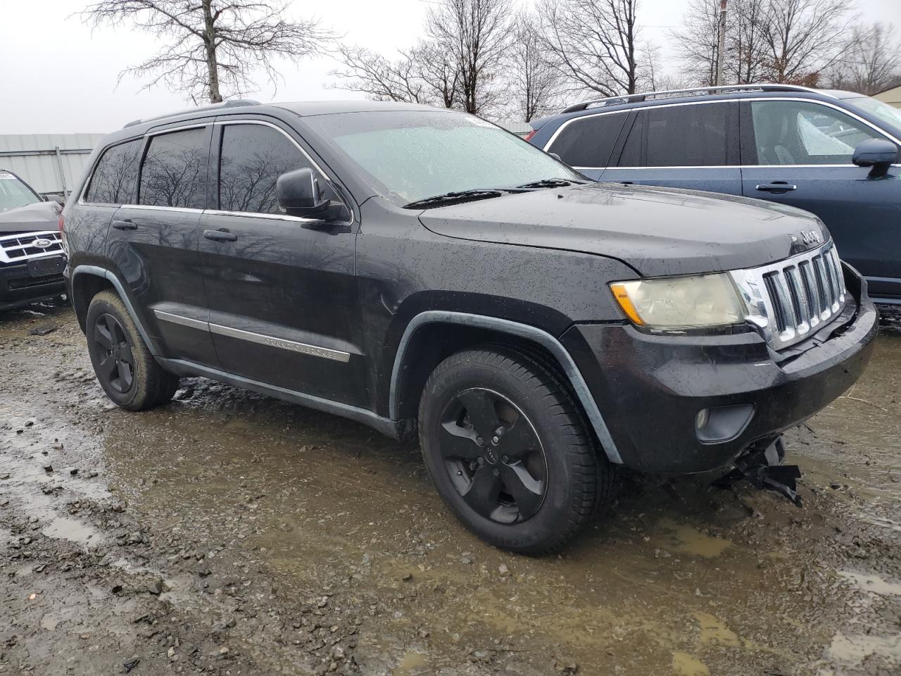 2011 Jeep Grand Cherokee - Image 4