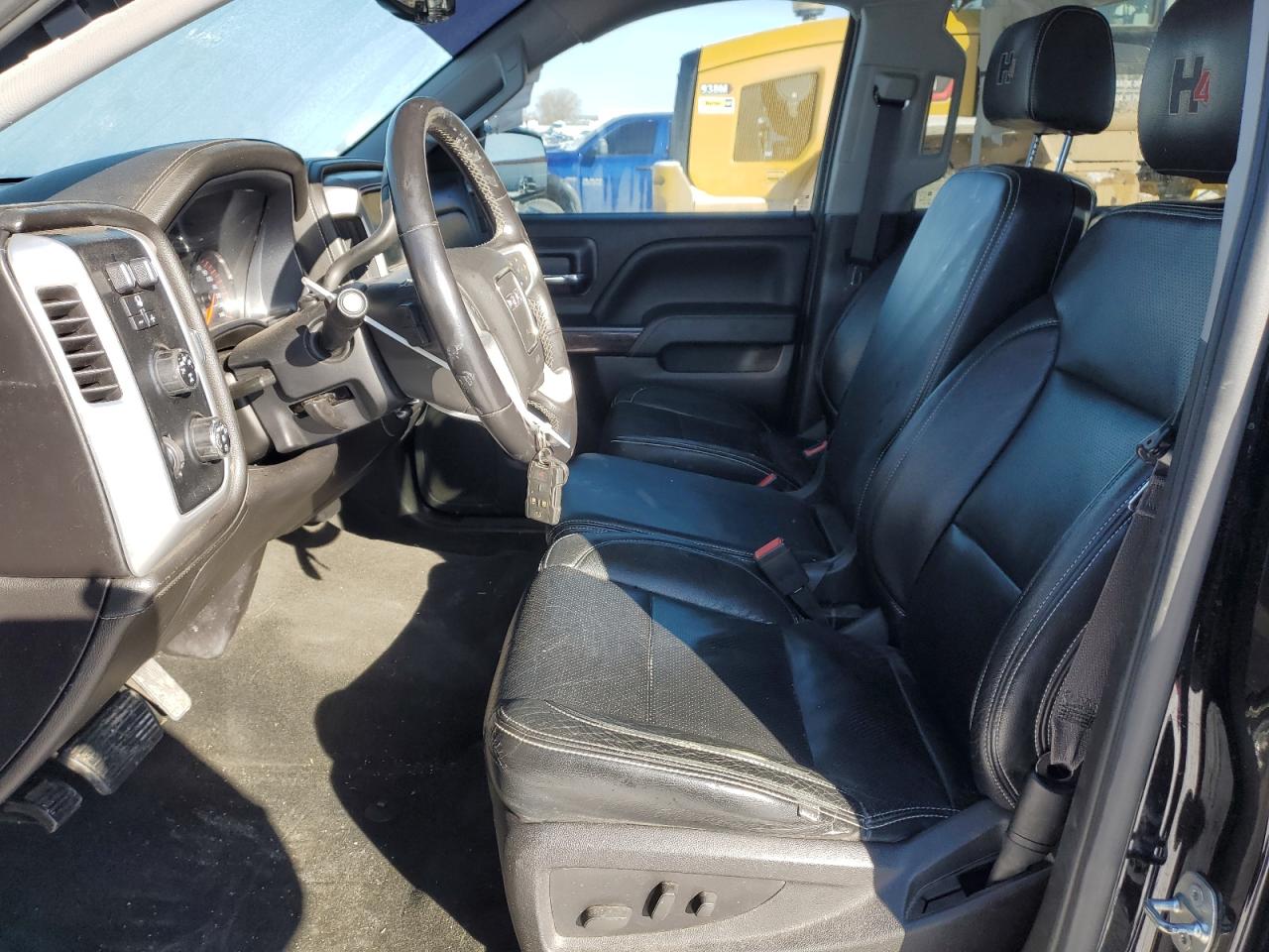 2015 GMC Sierra - Image 7