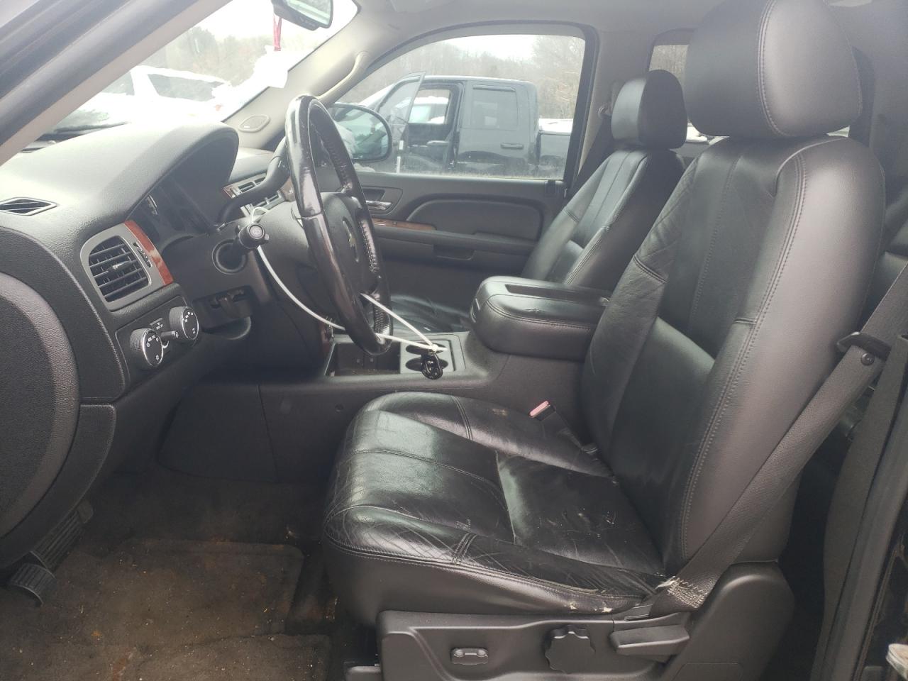 2009 Chevrolet Tahoe - Image 7