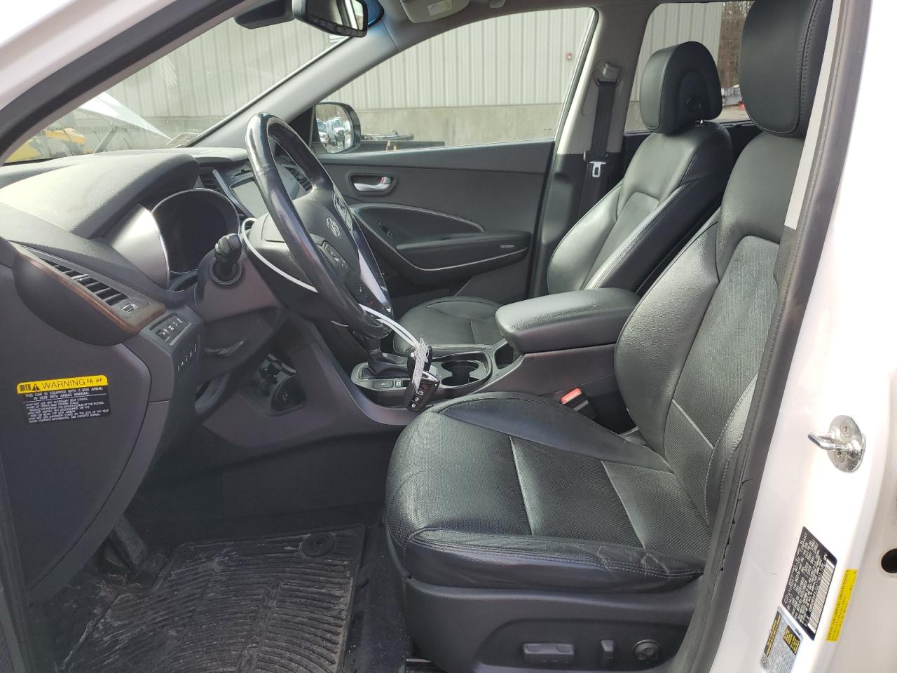 2018 Hyundai Santa Fe - Image 7