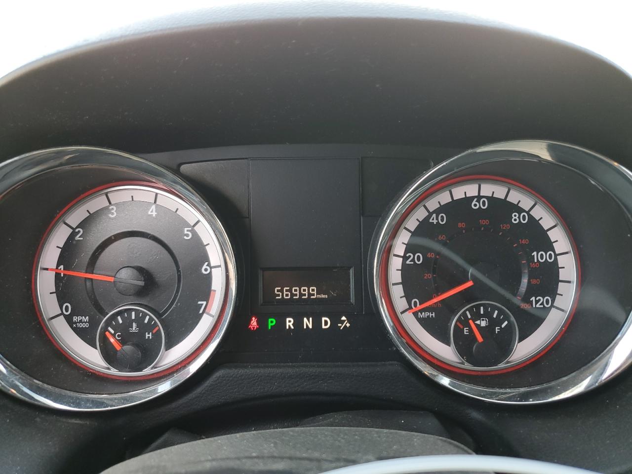 2019 Dodge Caravan - Image 9