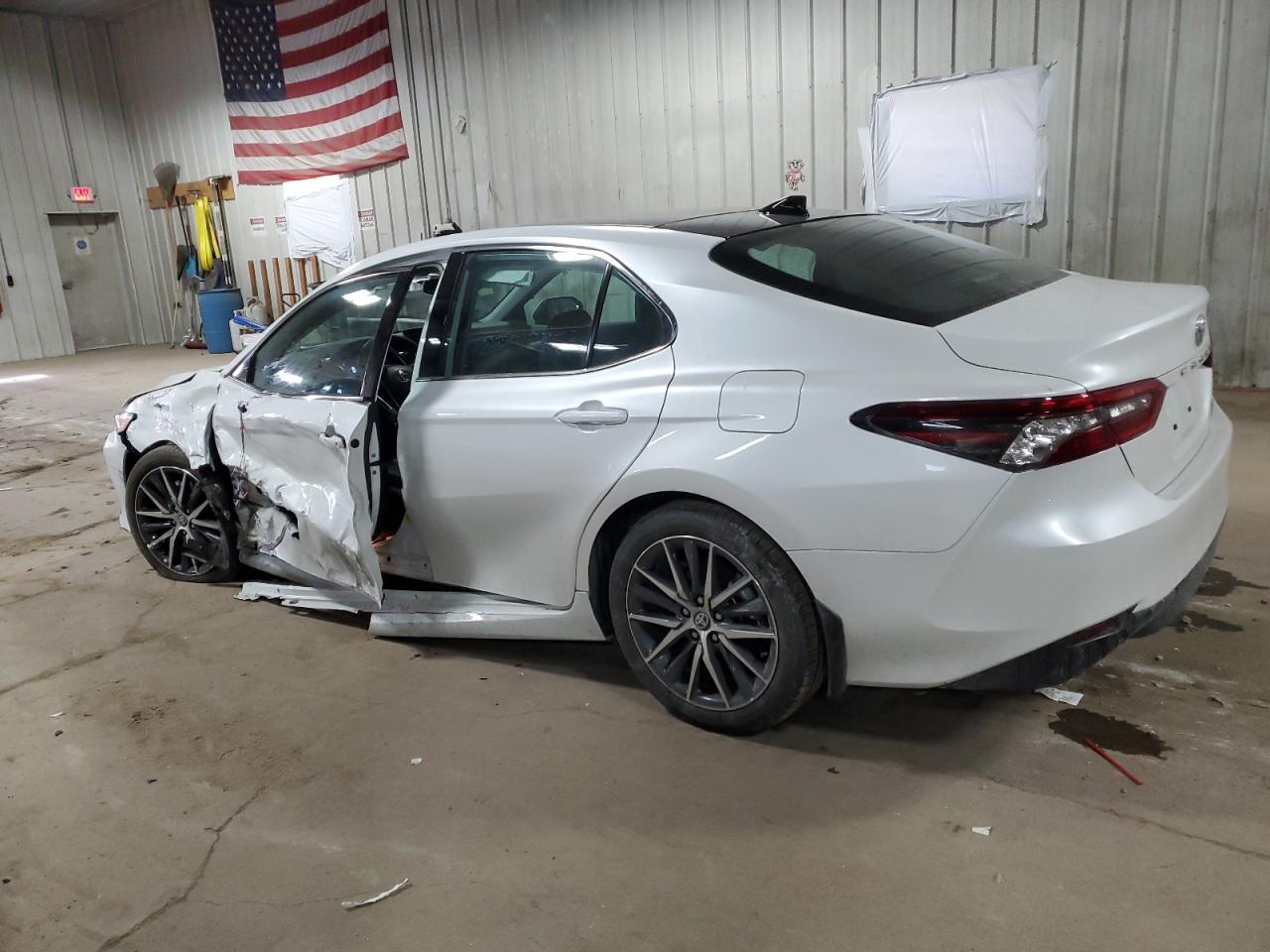2024 Toyota Camry - Image 2
