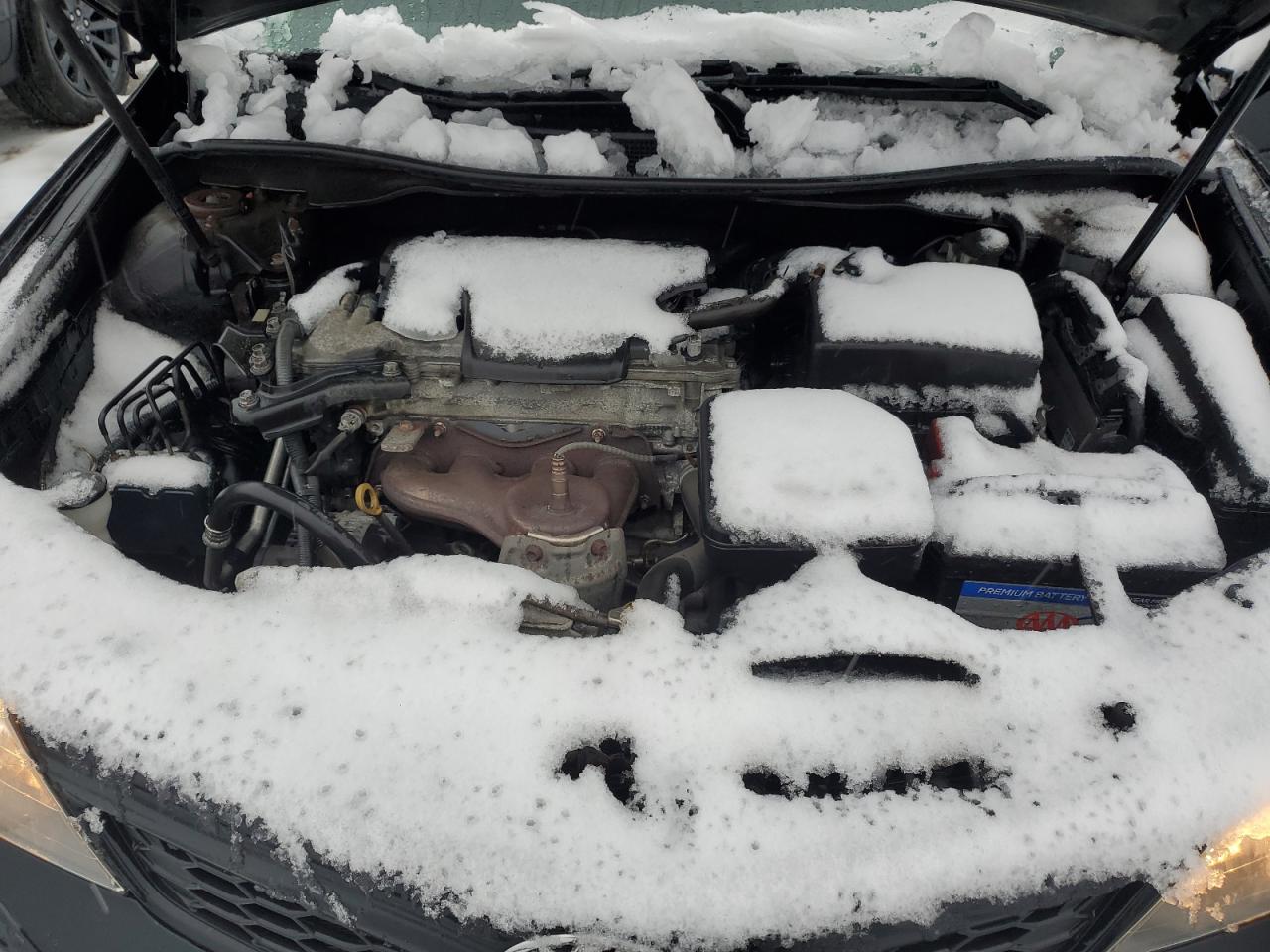 2013 Toyota Camry - Image 11