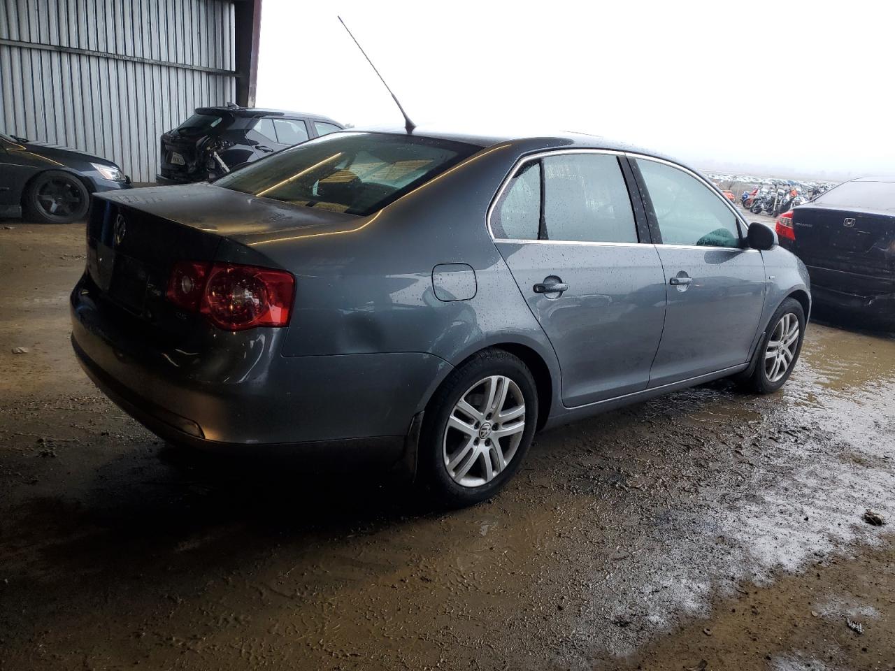 2007 Volkswagen Jetta - Image 3