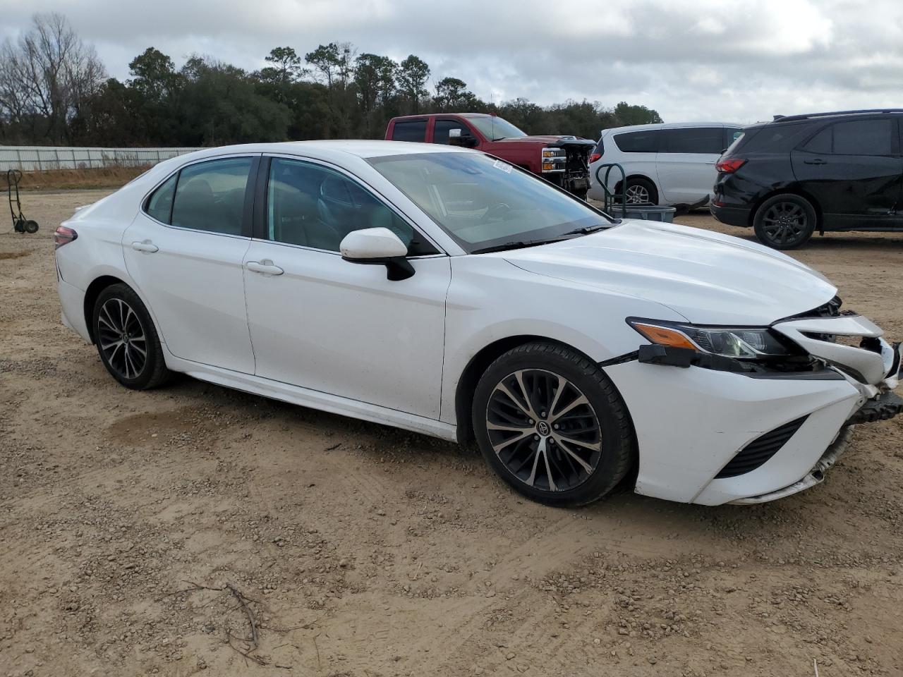 2019 Toyota Camry - Image 4