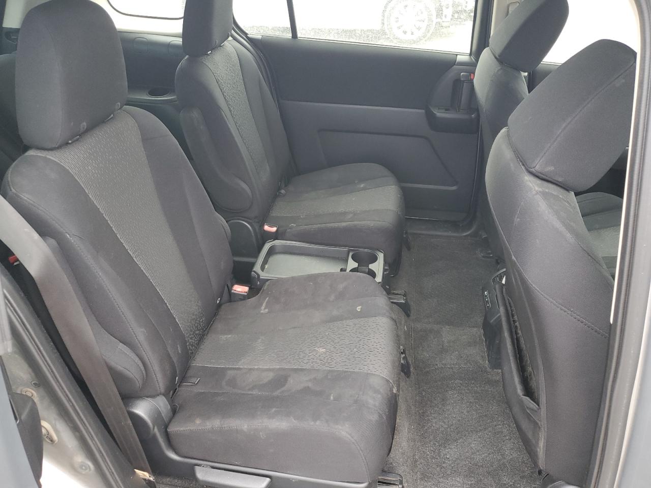 2012 Mazda 5 - Image 11