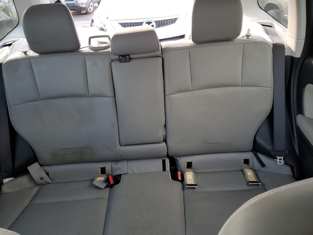 2016 Subaru Forester - Image 10