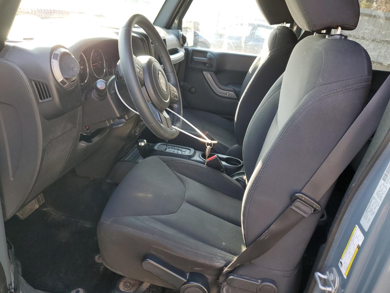 2015 Jeep Wrangler - Image 7