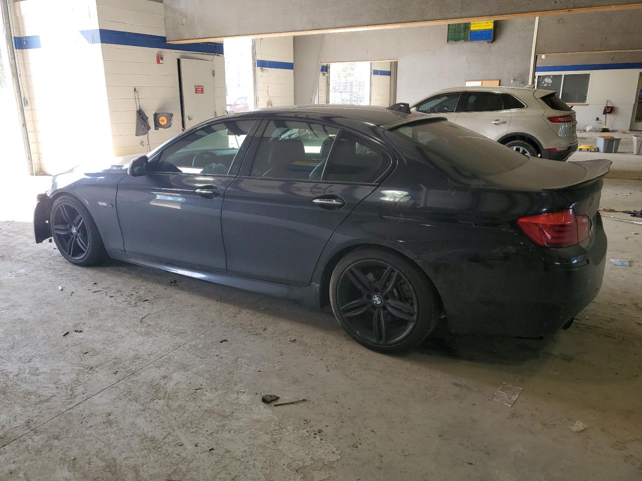 2013 BMW 5er - Image 2